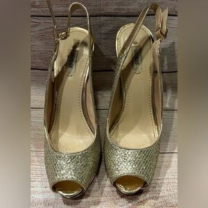 Guess Huela 2 Sexy Platform Dress Shoe, Size 7.5